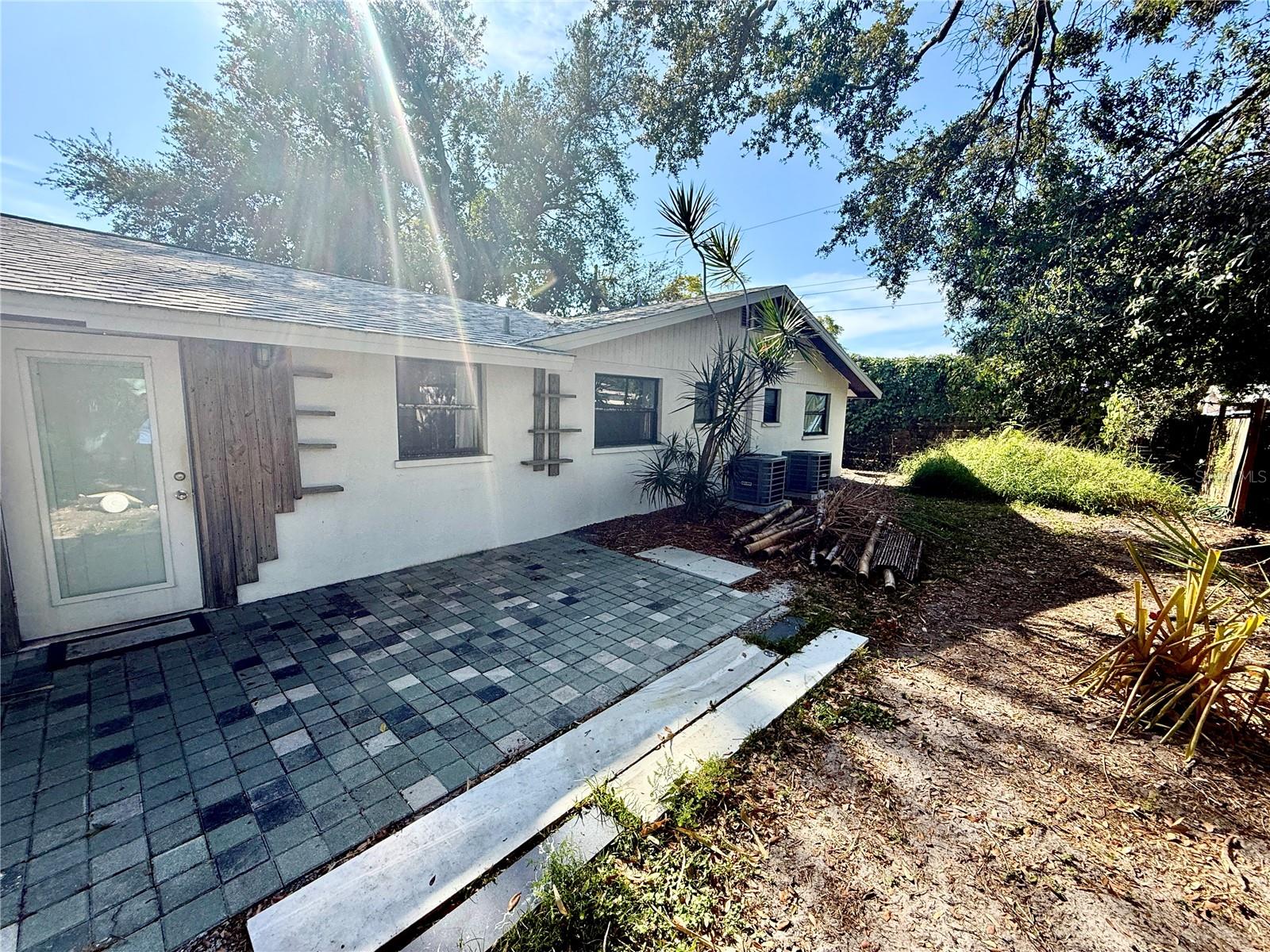 SUN HAVEN - Residential Lease