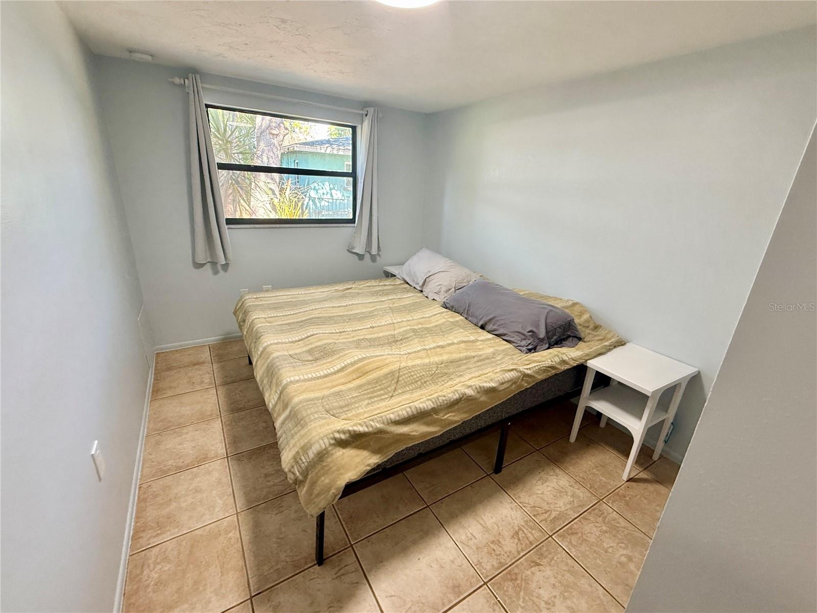 SUN HAVEN - Residential Lease