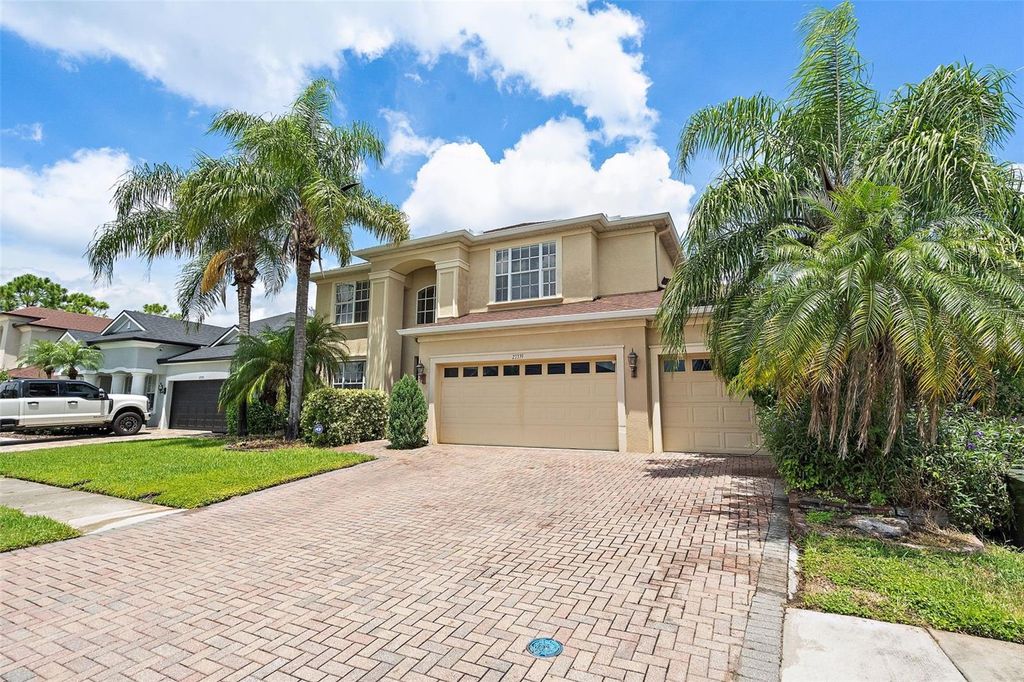 Photo of 27339 Silver Thatch Drive, Wesley Chapel, FL 33544 (MLS # TB8412616)