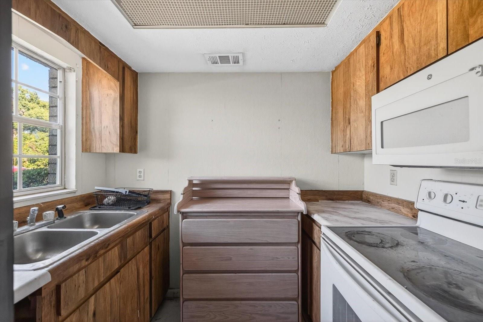 EASTFIELD SLOPES A CONDO - Residential