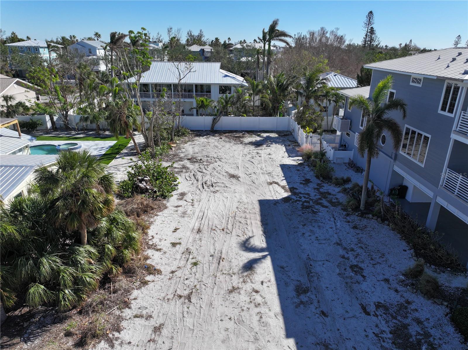 321 NORTH SHORE ROAD LOT ONLY