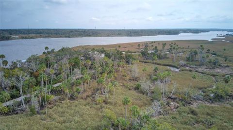 A home in CRYSTAL RIVER