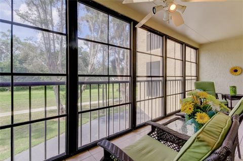 Condominium in SEMINOLE FL 9433 HARBOR GREENS WAY 27.jpg