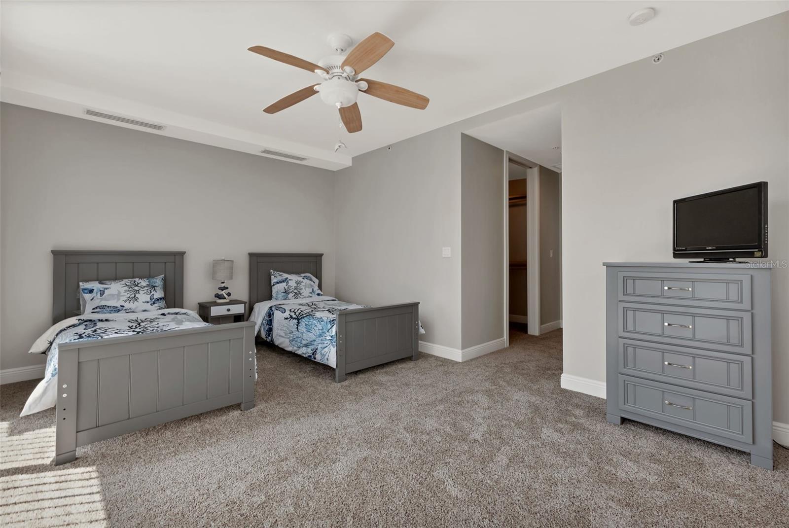 MAGDALINA ESTATES SOUTH CONDO - Residential