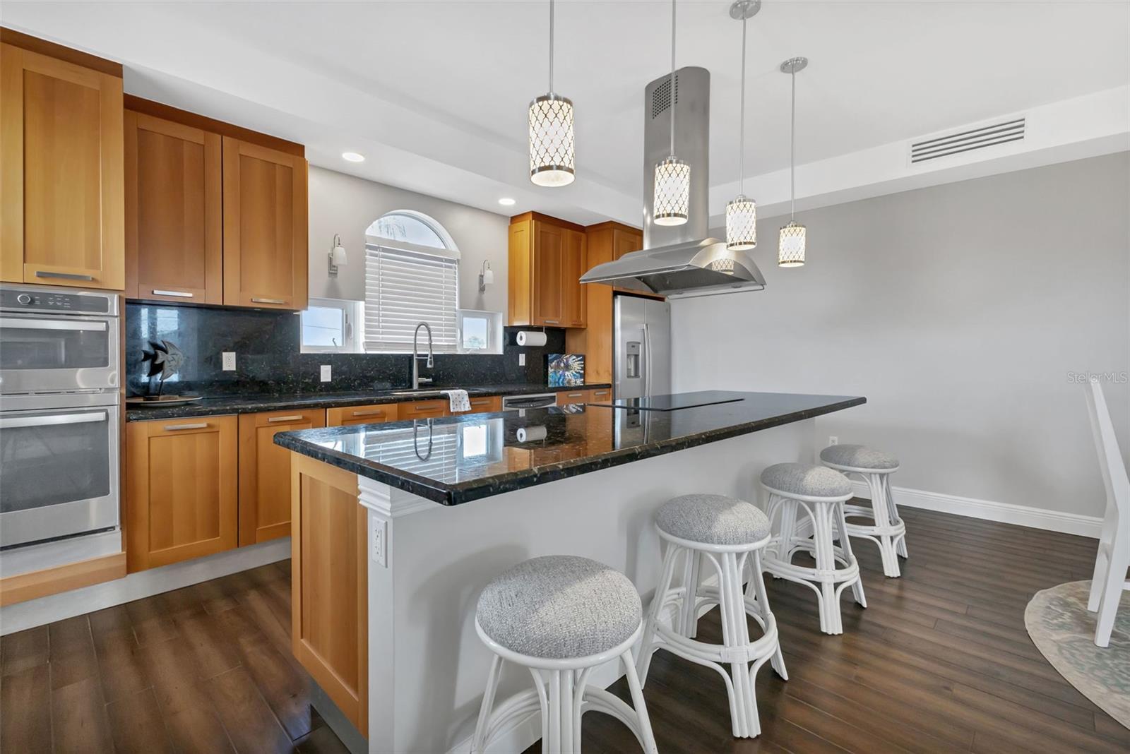 MAGDALINA ESTATES SOUTH CONDO - Residential