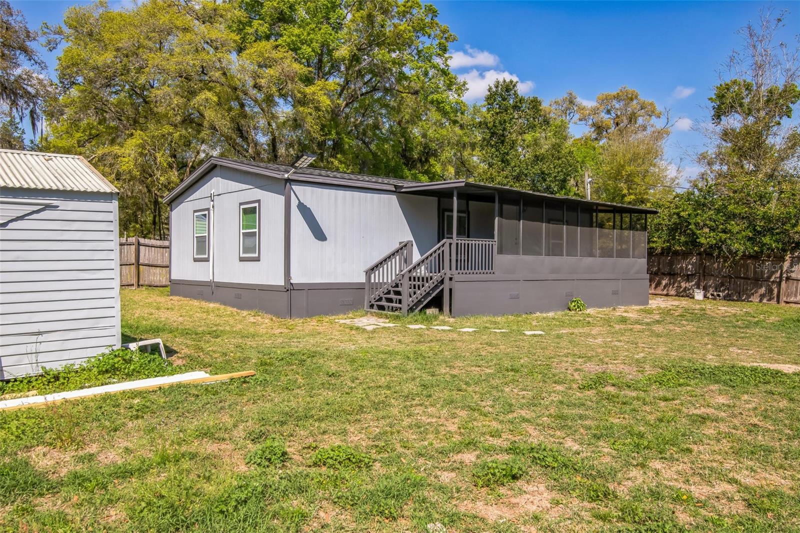 Listing image 6