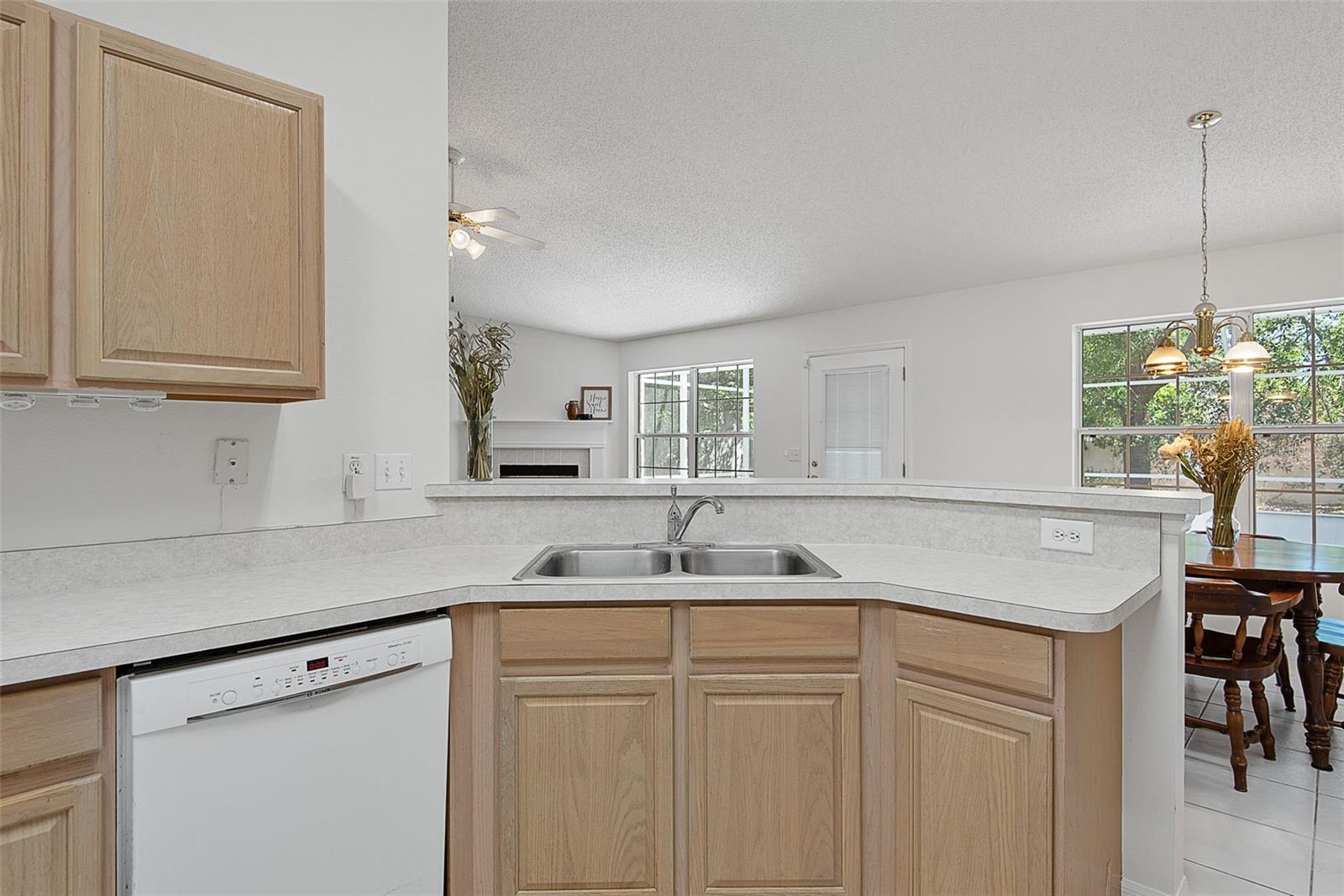 DEERWOOD REP BLK 20 PINE LAKES GOLF COURSE - Residential
