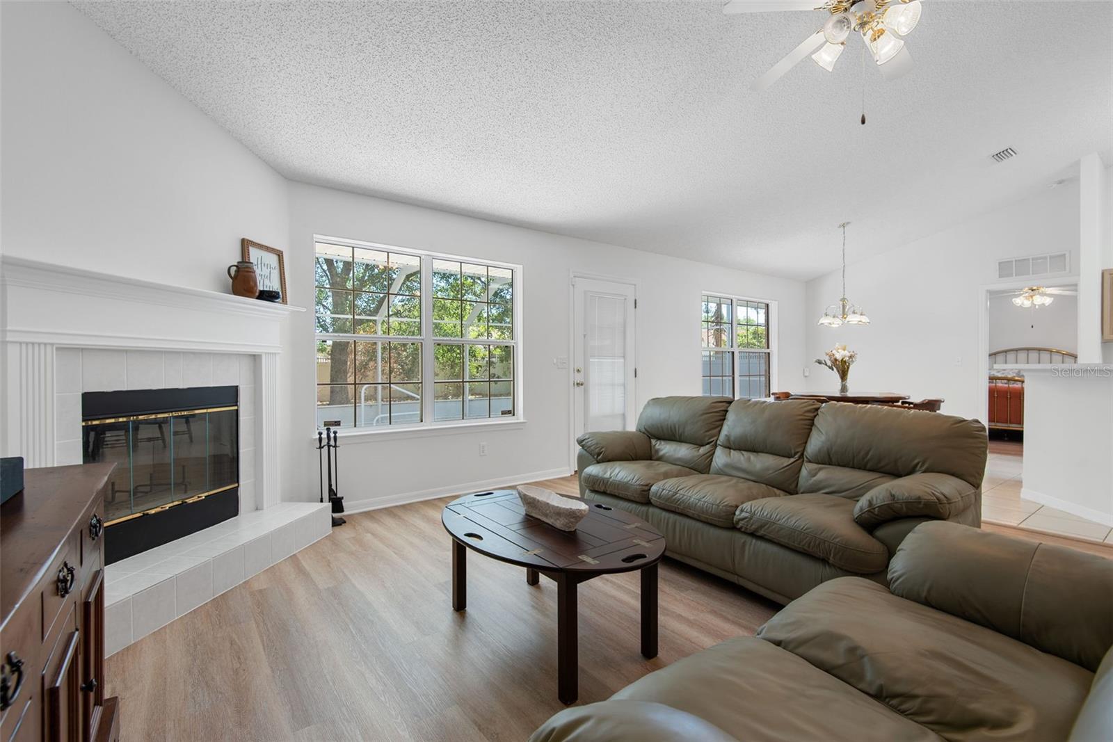 DEERWOOD REP BLK 20 PINE LAKES GOLF COURSE - Residential