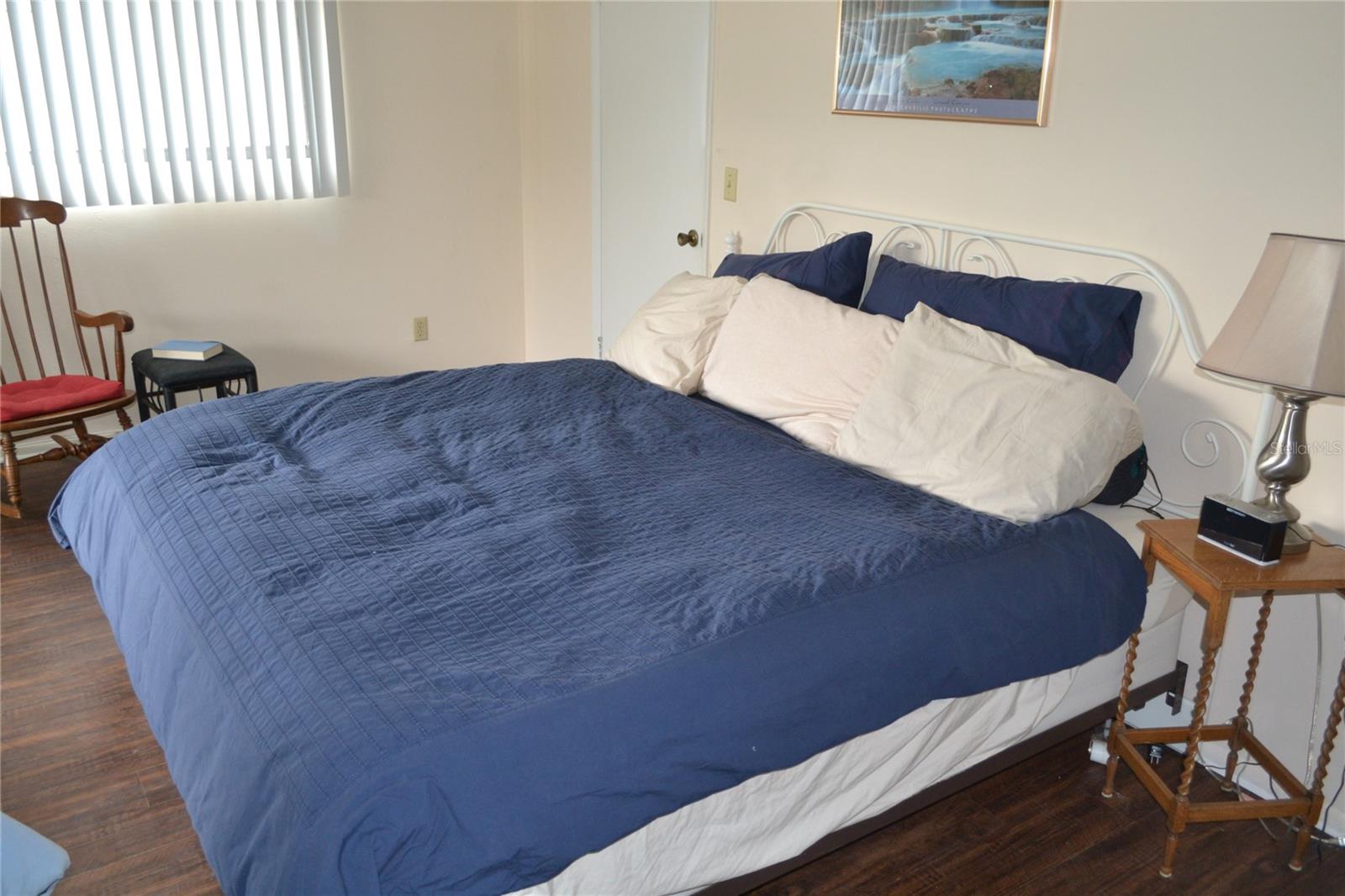 FOX CHASE WEST CONDO - Residential Lease