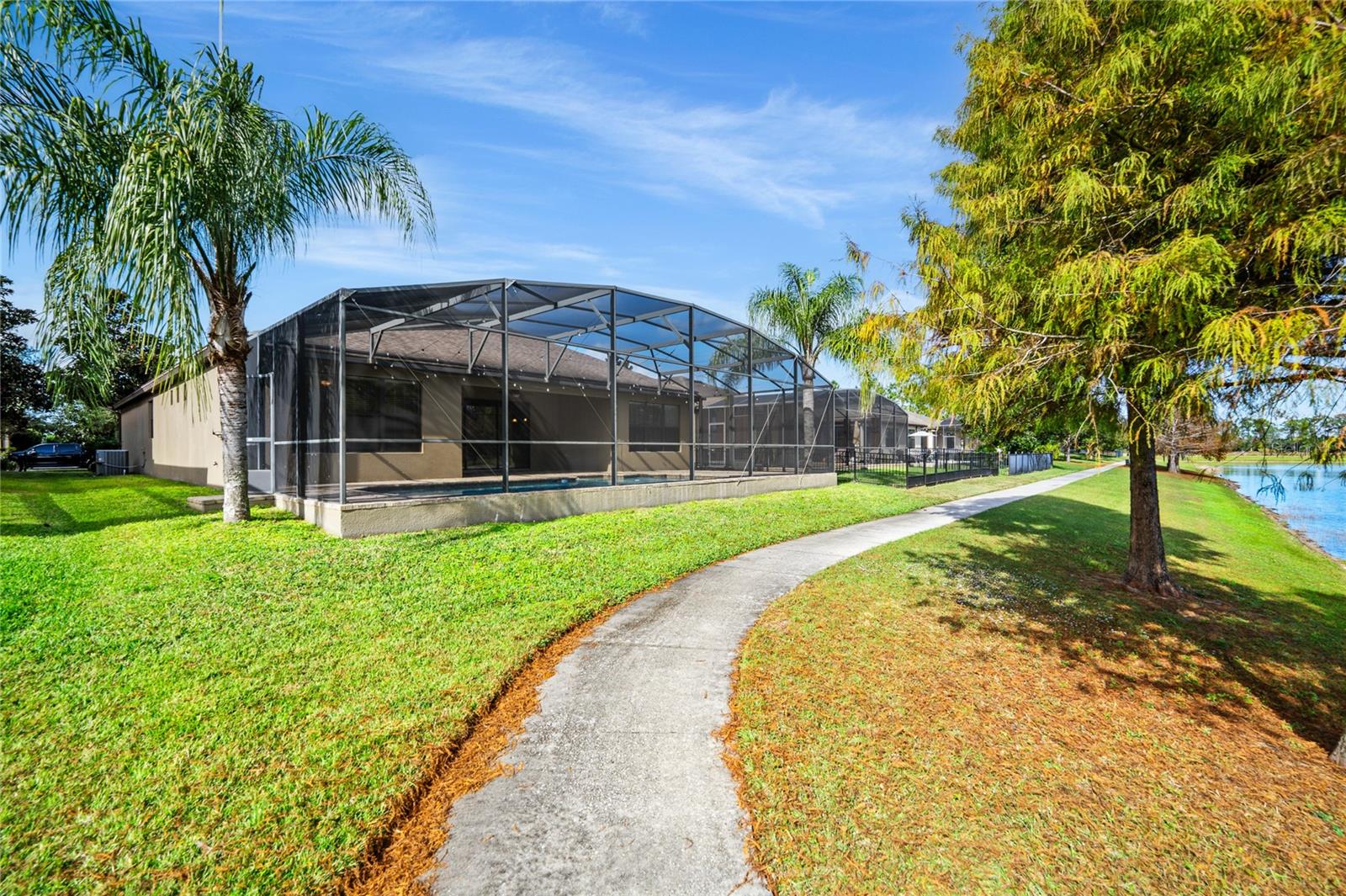 WINDERMERE TERRACE - Residential