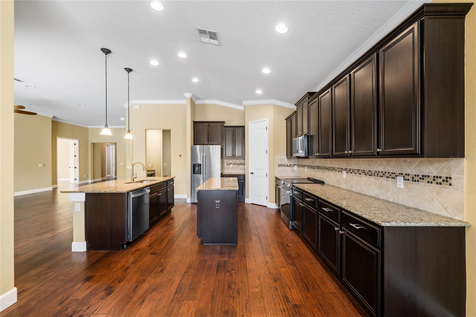 WINDERMERE TERRACE - Residential