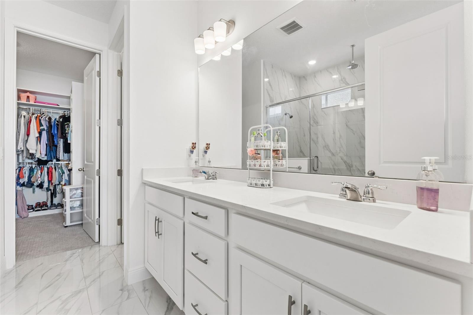 HILLS OF MINNEOLA - Residential