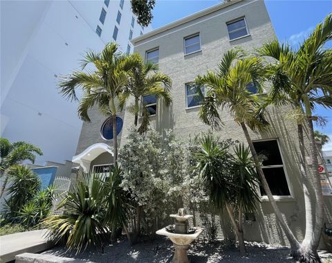 1345 2ND STREET SARASOTA FL 34236