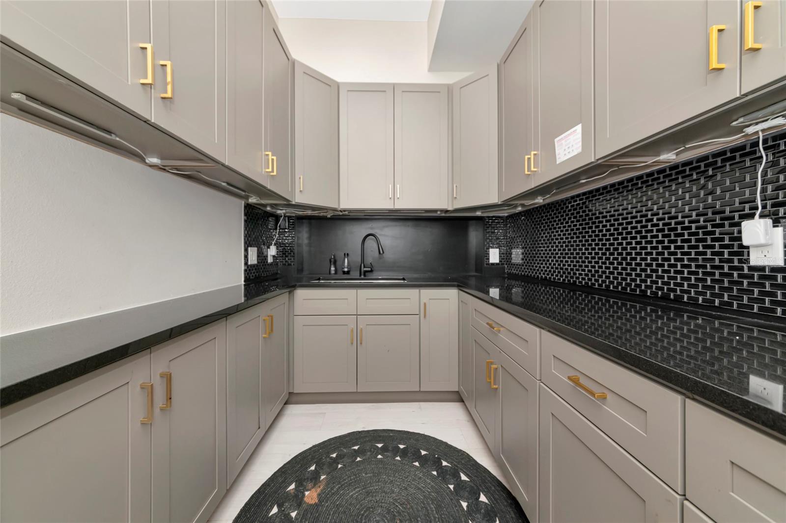 PLAT OF SARASOTA EXHIBIT - Residential