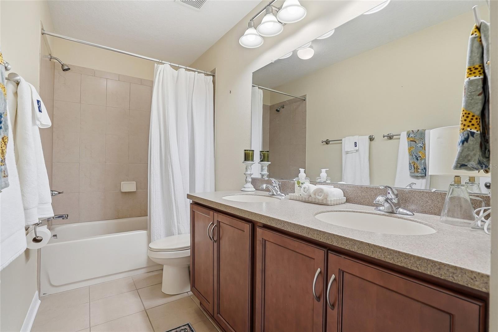 STARLING AT FISHHAWK PH 1B-1 - Residential