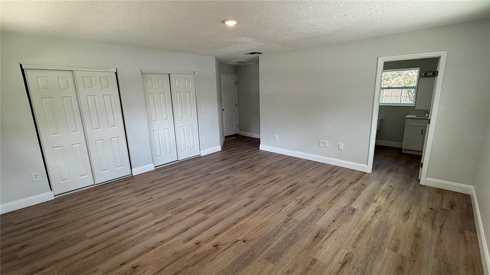 LAKE PADGETT ESTATES UNREC SUB - Residential