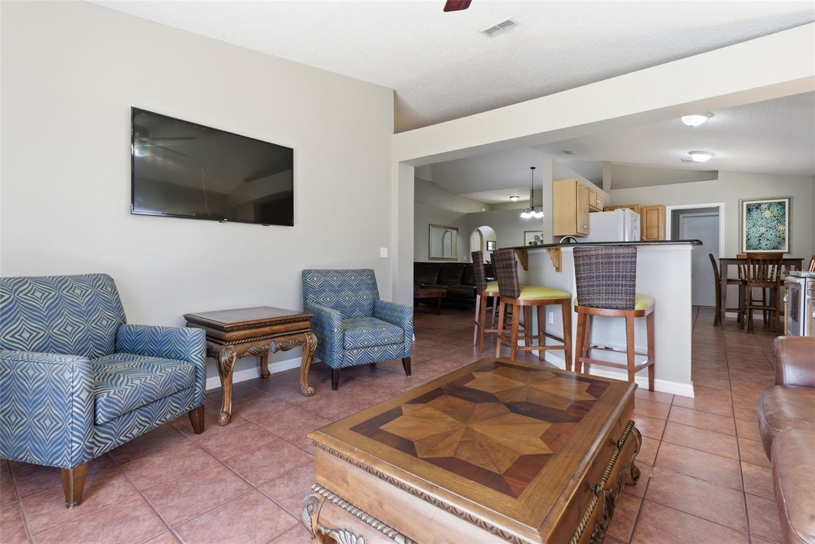 POITRAS ESTATES - Residential Lease