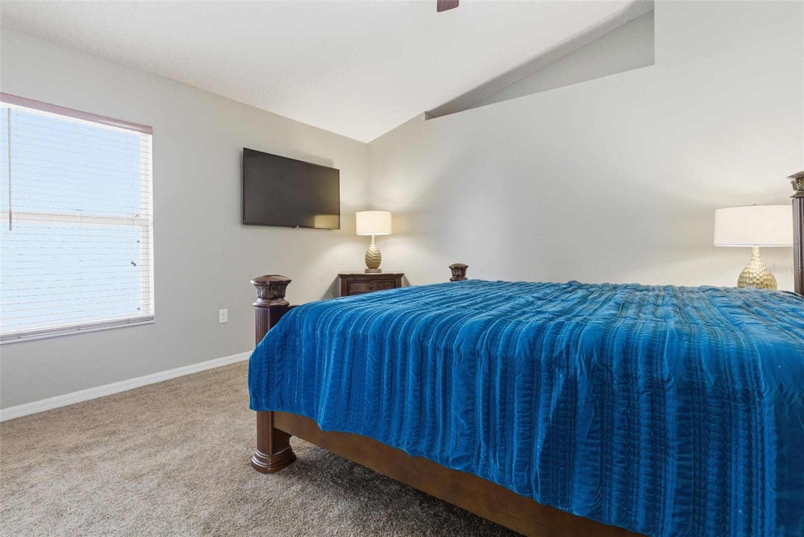 POITRAS ESTATES - Residential Lease