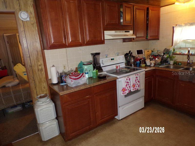 OCALA PARK ESTATE - Residential