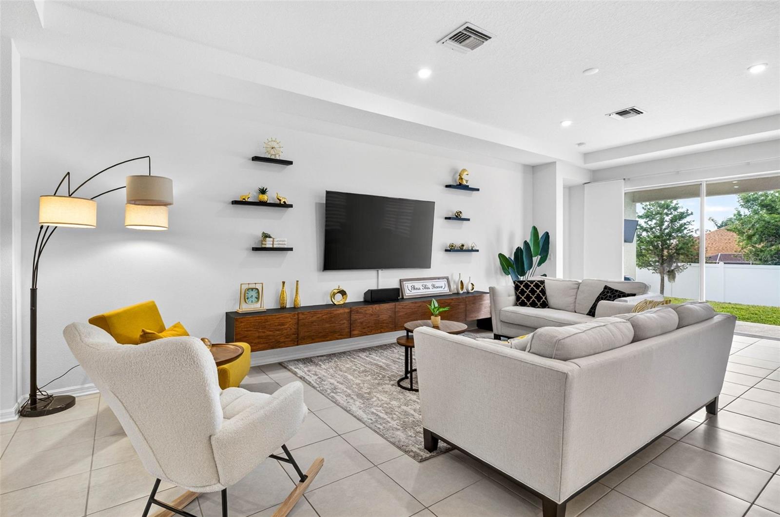 WATERGRASS - Residential