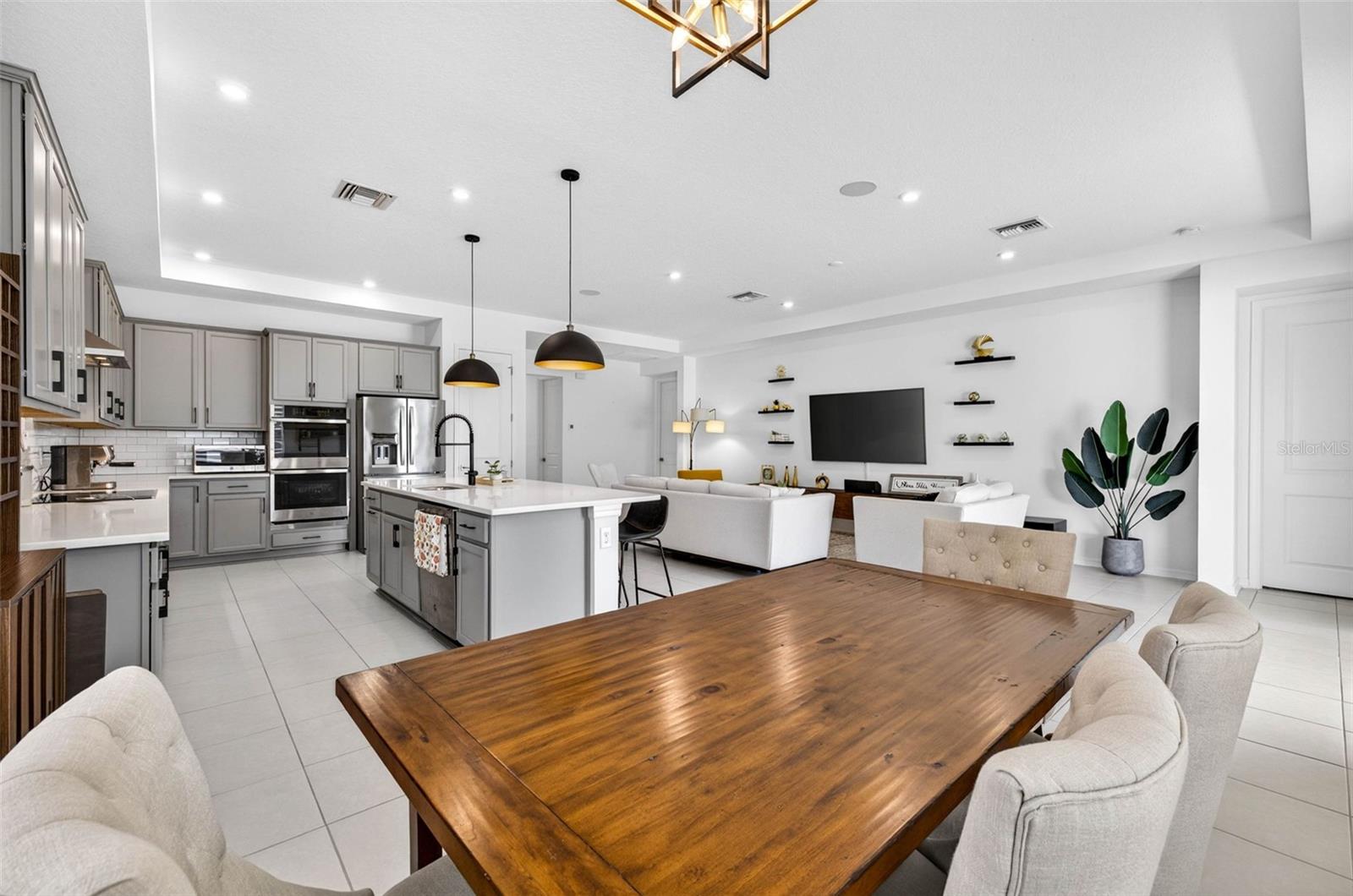 WATERGRASS - Residential