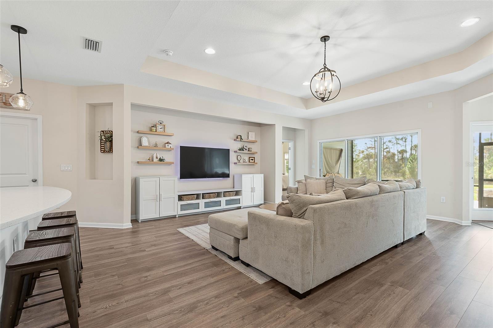 GRAND LNDGS PH 4 - Residential