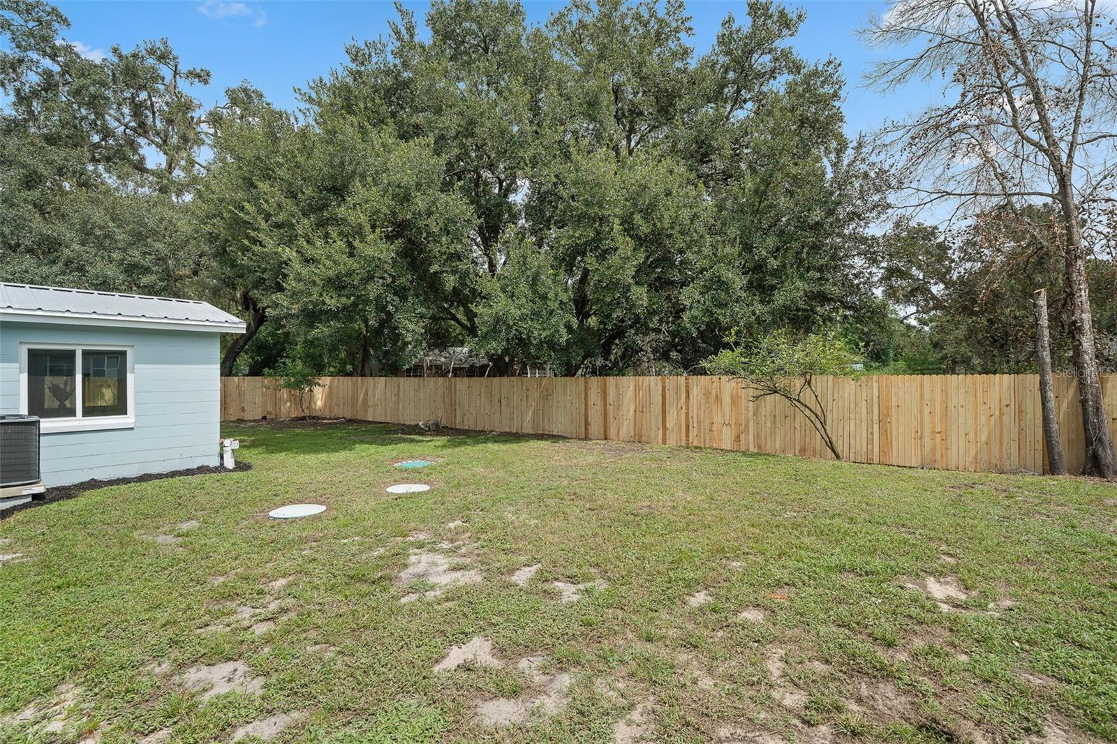 LAKEWOOD - Residential