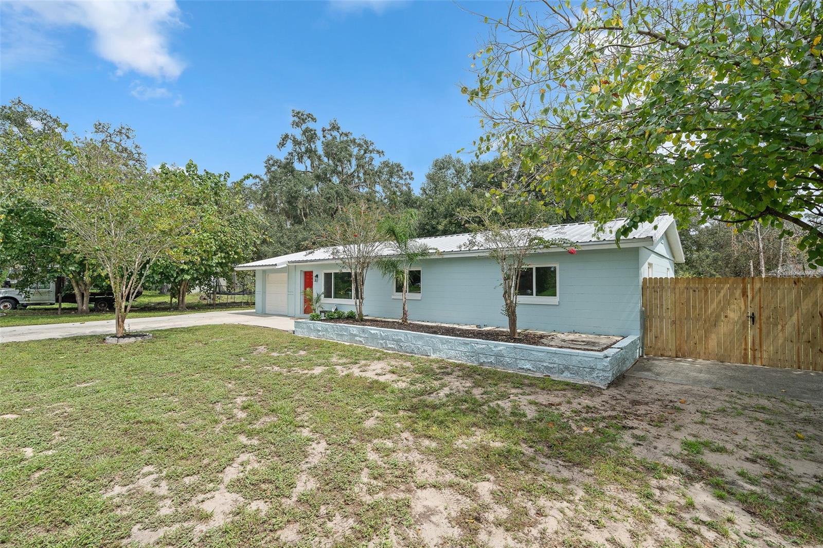 LAKEWOOD - Residential