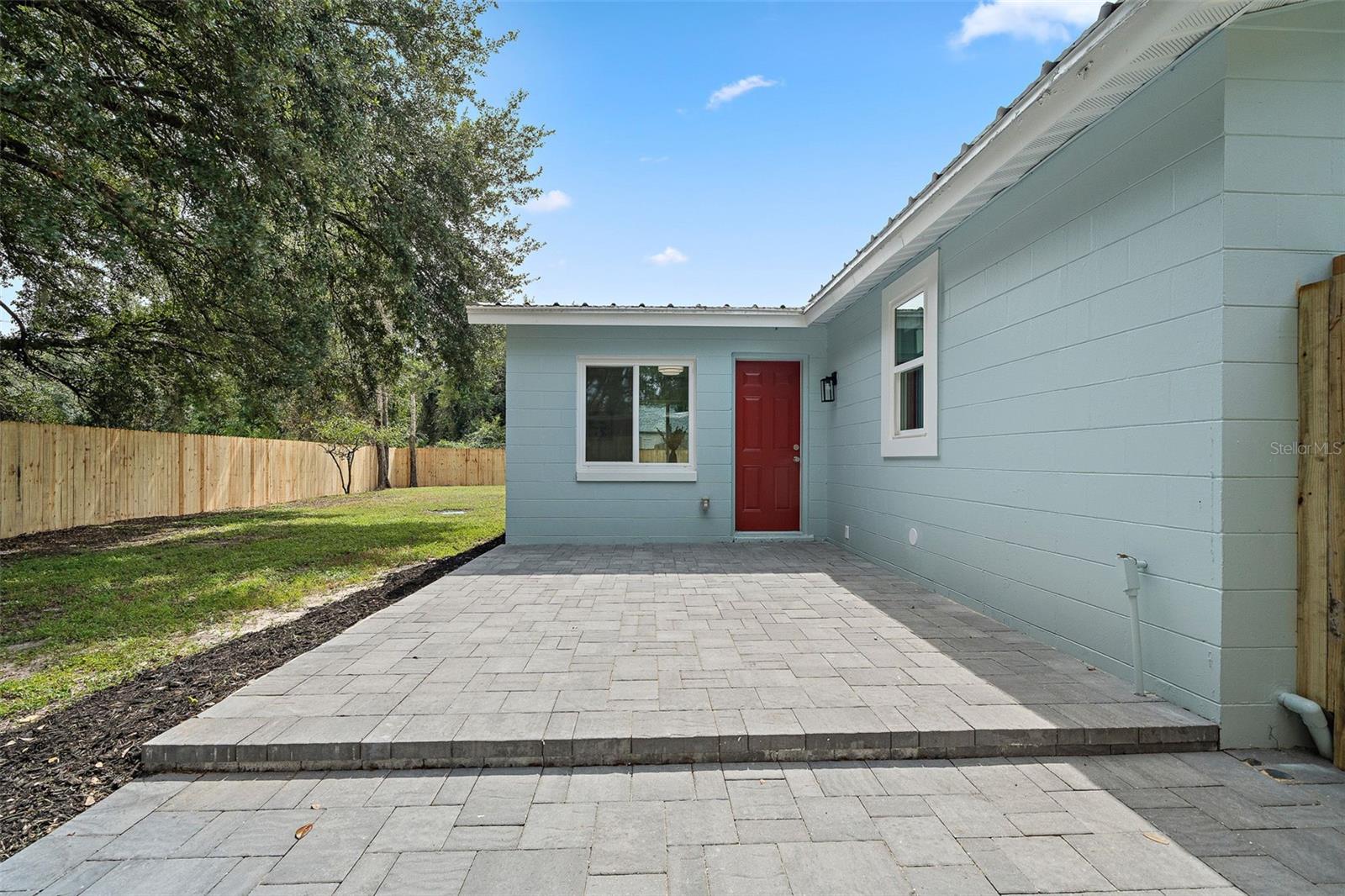 LAKEWOOD - Residential