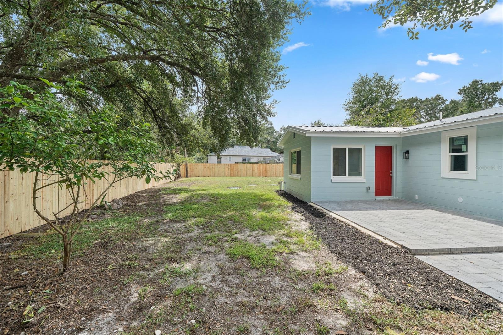 LAKEWOOD - Residential