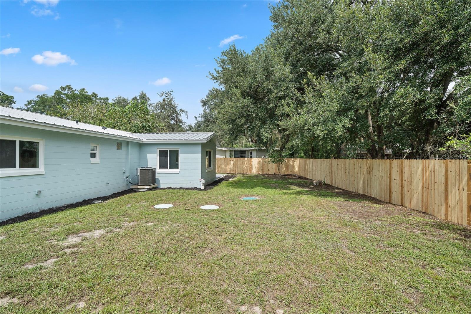 LAKEWOOD - Residential