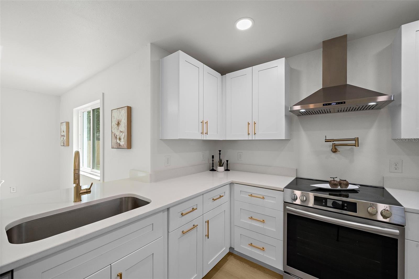 LAKEWOOD - Residential