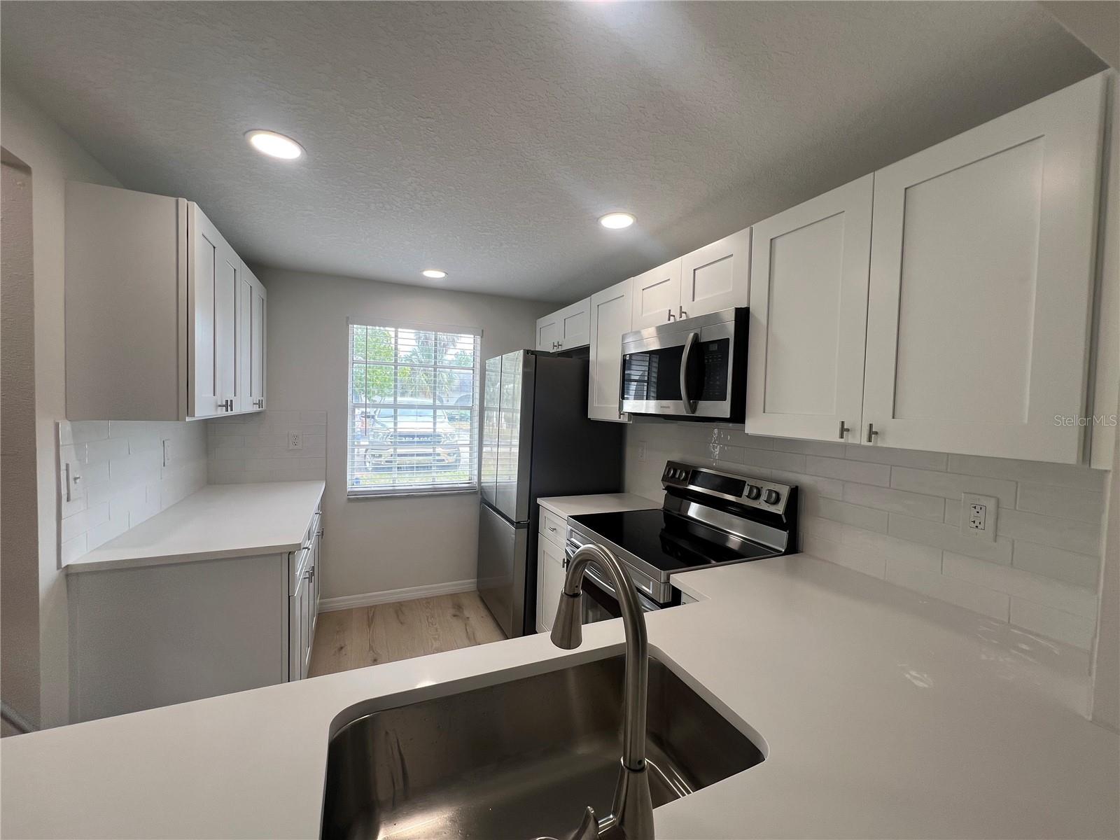 GARDENS BEACON SQUARE - Residential