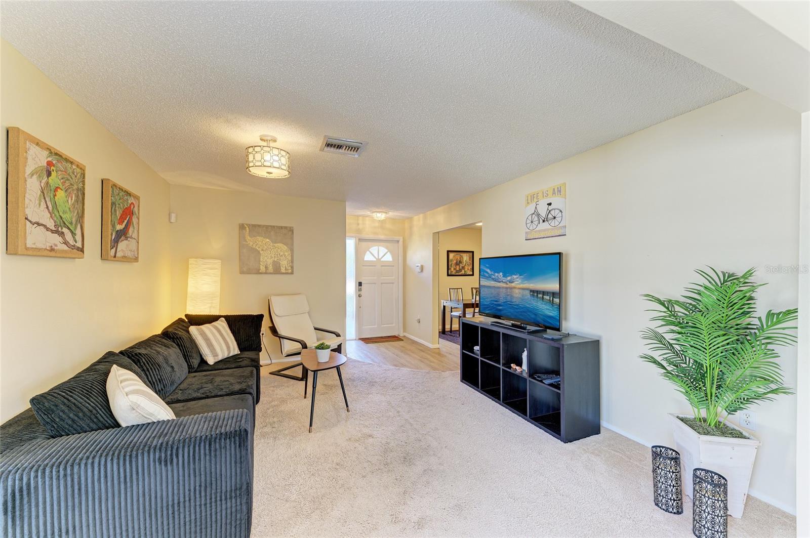 1335 WHISPERING LANE