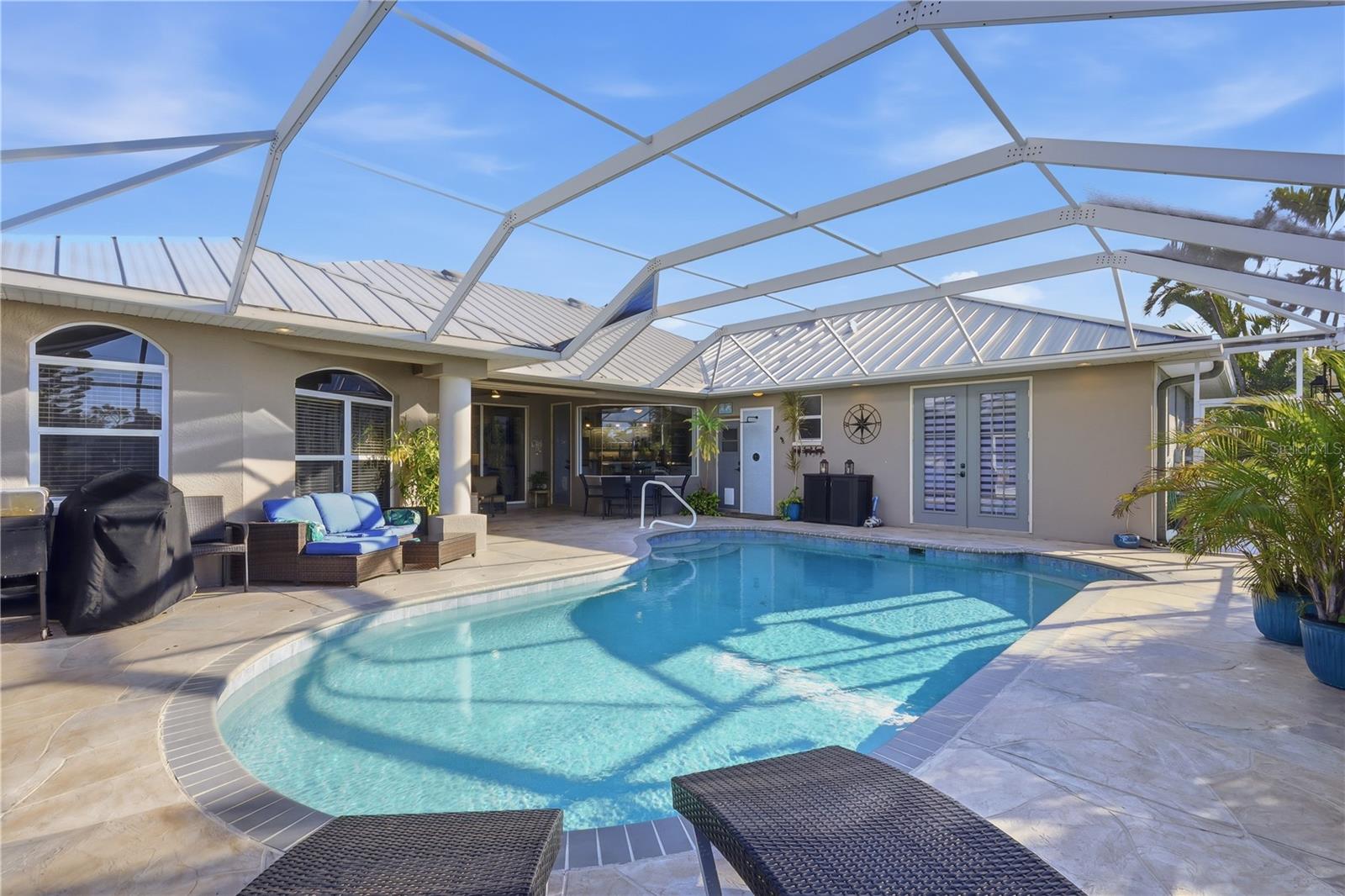 ROTONDA WEST WHITE MARSH - Residential