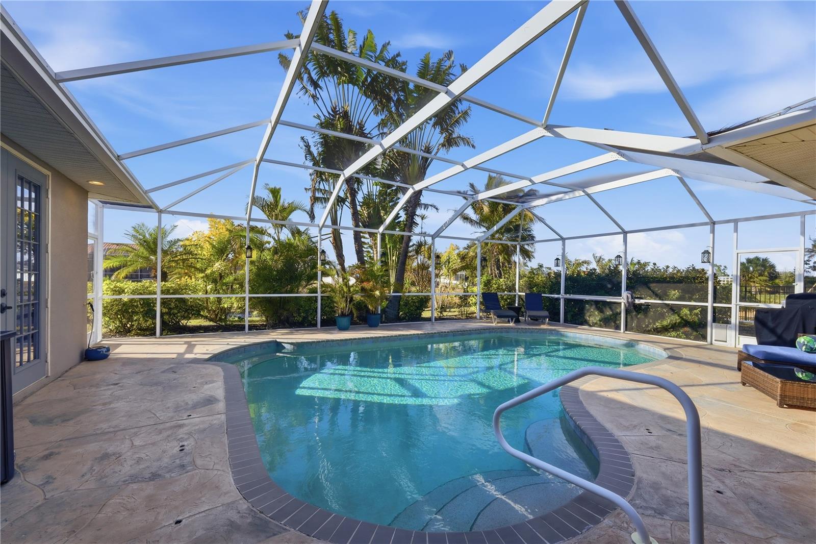 ROTONDA WEST WHITE MARSH - Residential