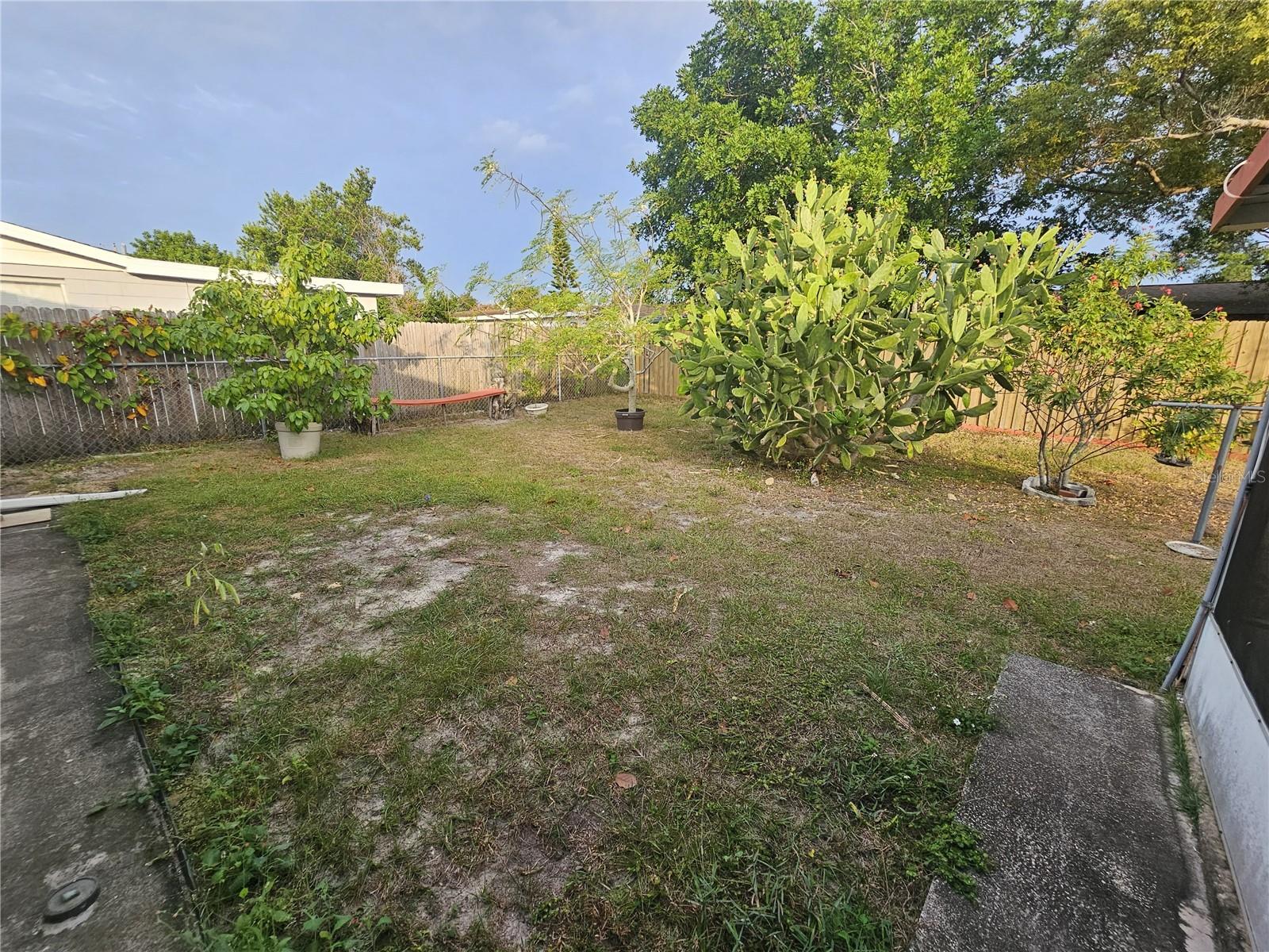 HOLIDAY GARDEN ESTATES - Residential