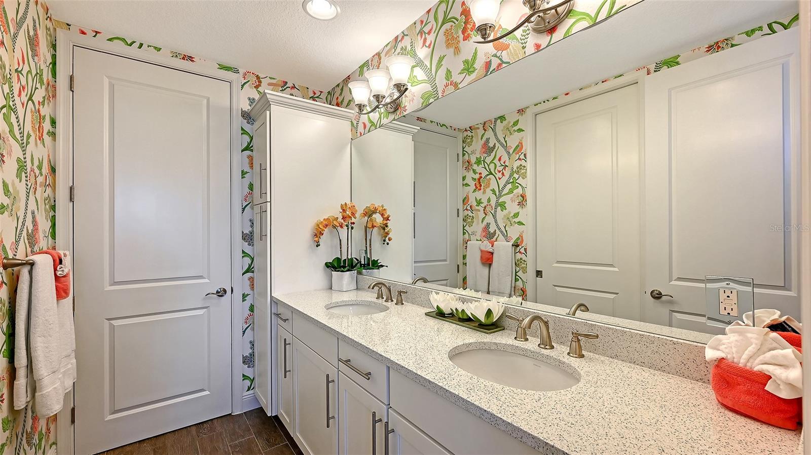 MARINA WALK ON ONE PARTICULAR HARBOUR 2 - Residential