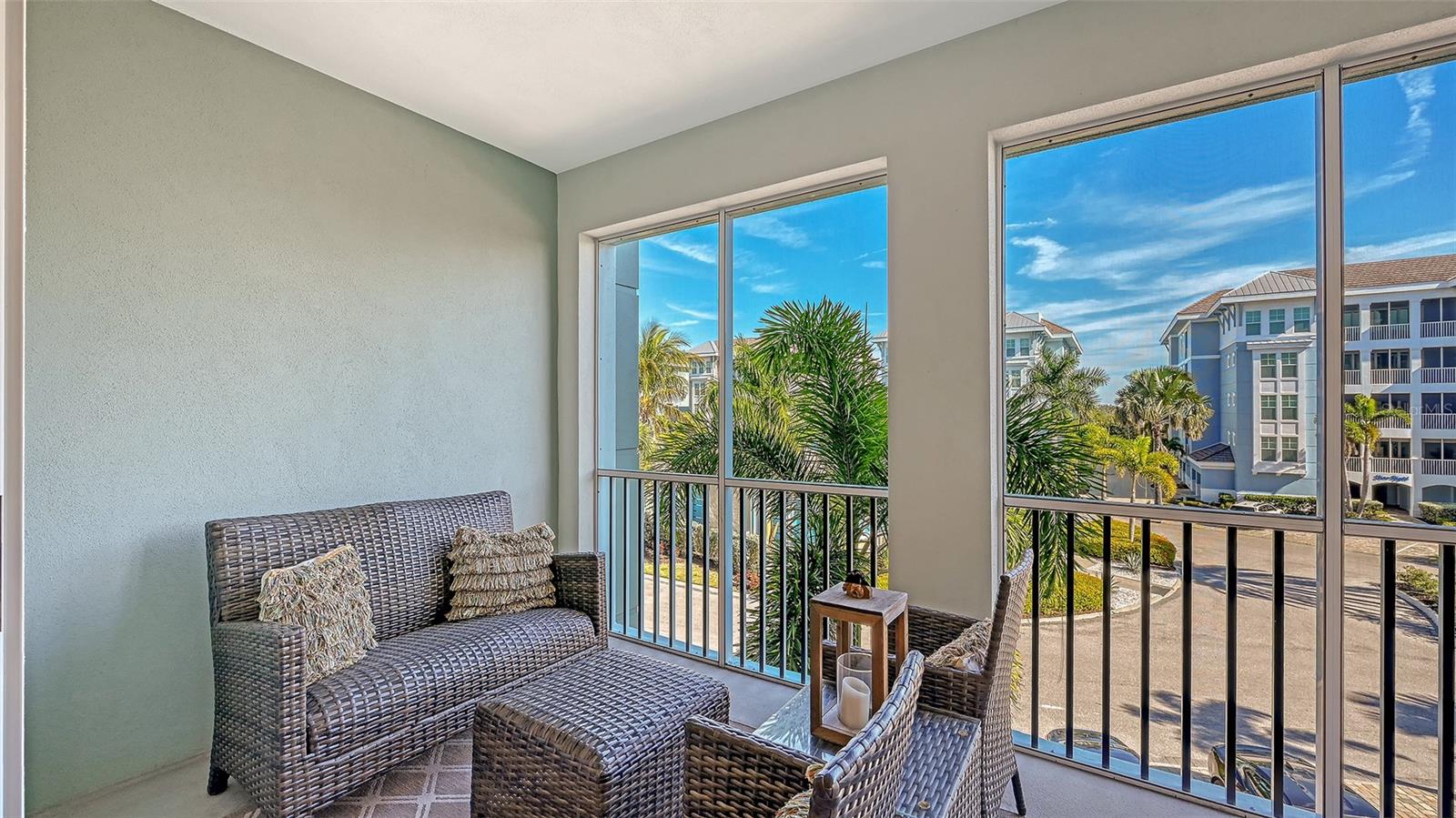 MARINA WALK ON ONE PARTICULAR HARBOUR 2 - Residential