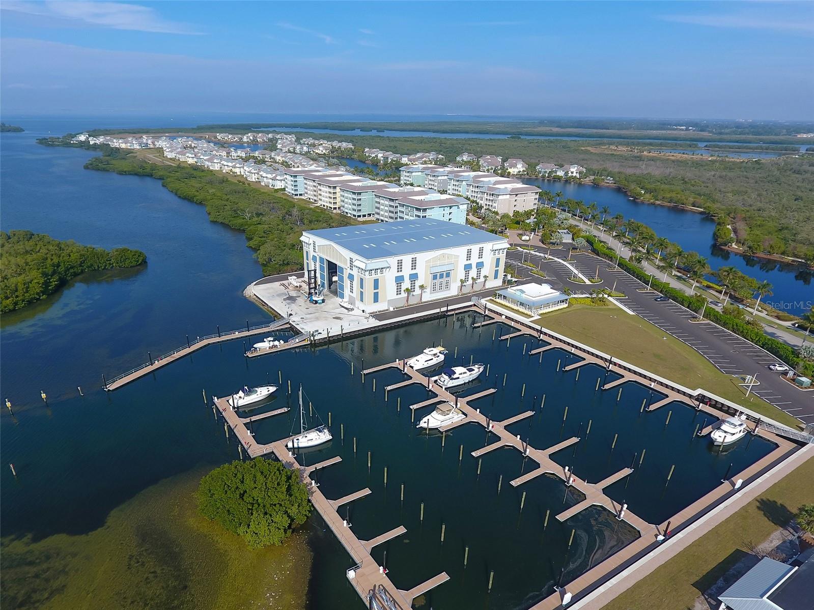 MARINA WALK ON ONE PARTICULAR HARBOUR 2 - Residential