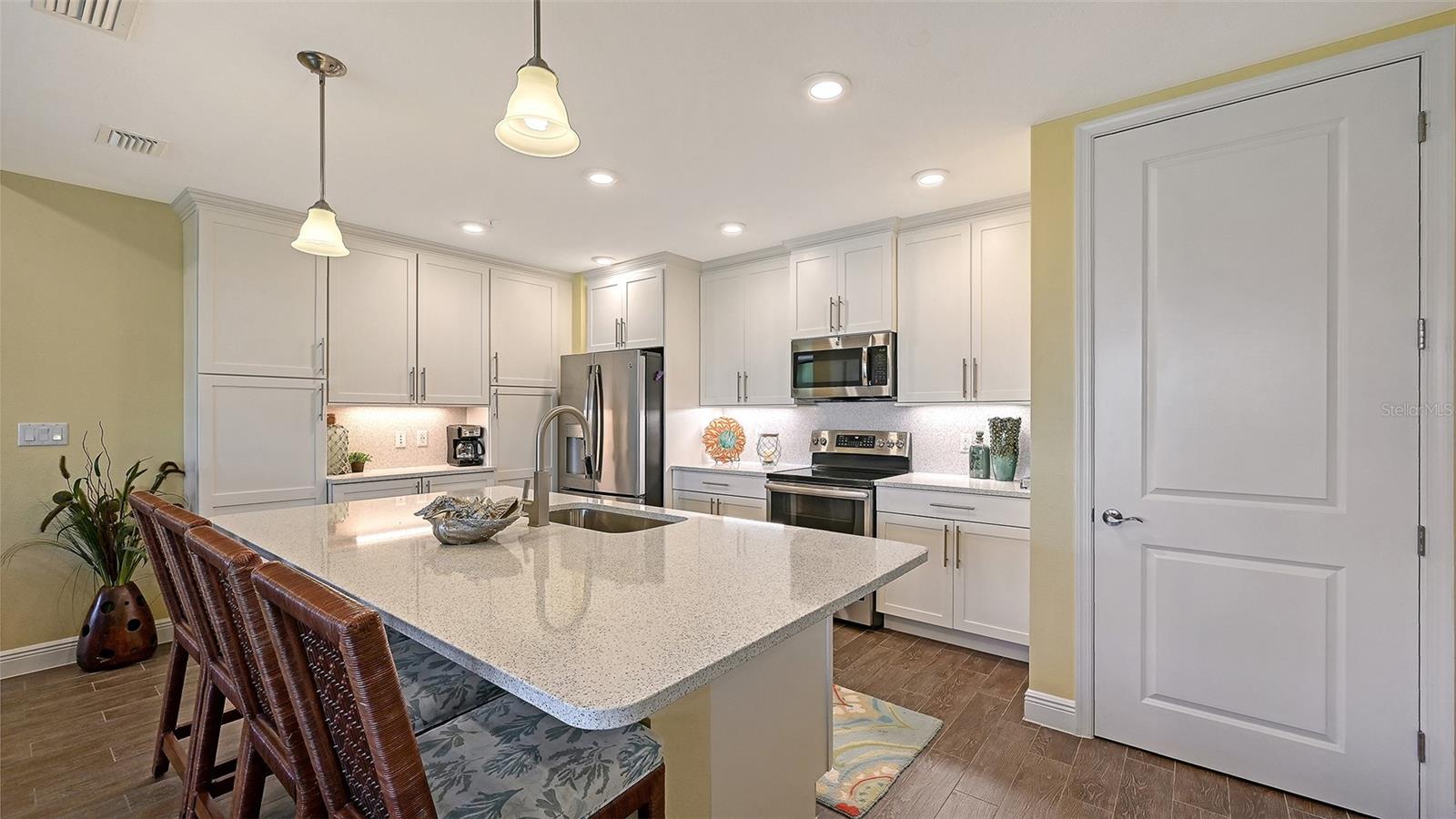 MARINA WALK ON ONE PARTICULAR HARBOUR 2 - Residential