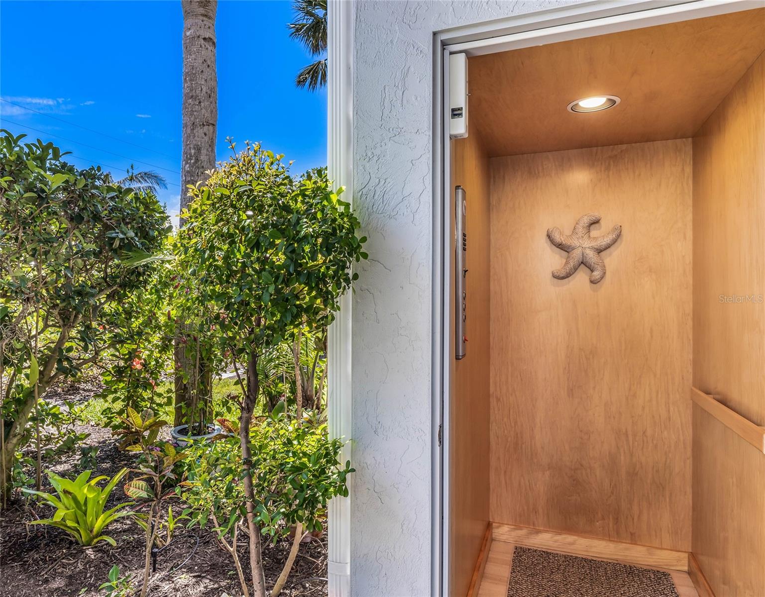 VILLAGE BOCA GRANDE CLUB - Residential