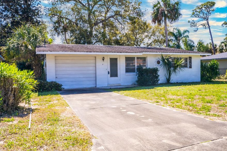 Concrete block, 3 bedroom, 1.5 bath home with a 1-car garage located in the heart of New Smyrna Beach. Close to schools, shopping, dining and only 10 minutes from the beach! ;Water: City