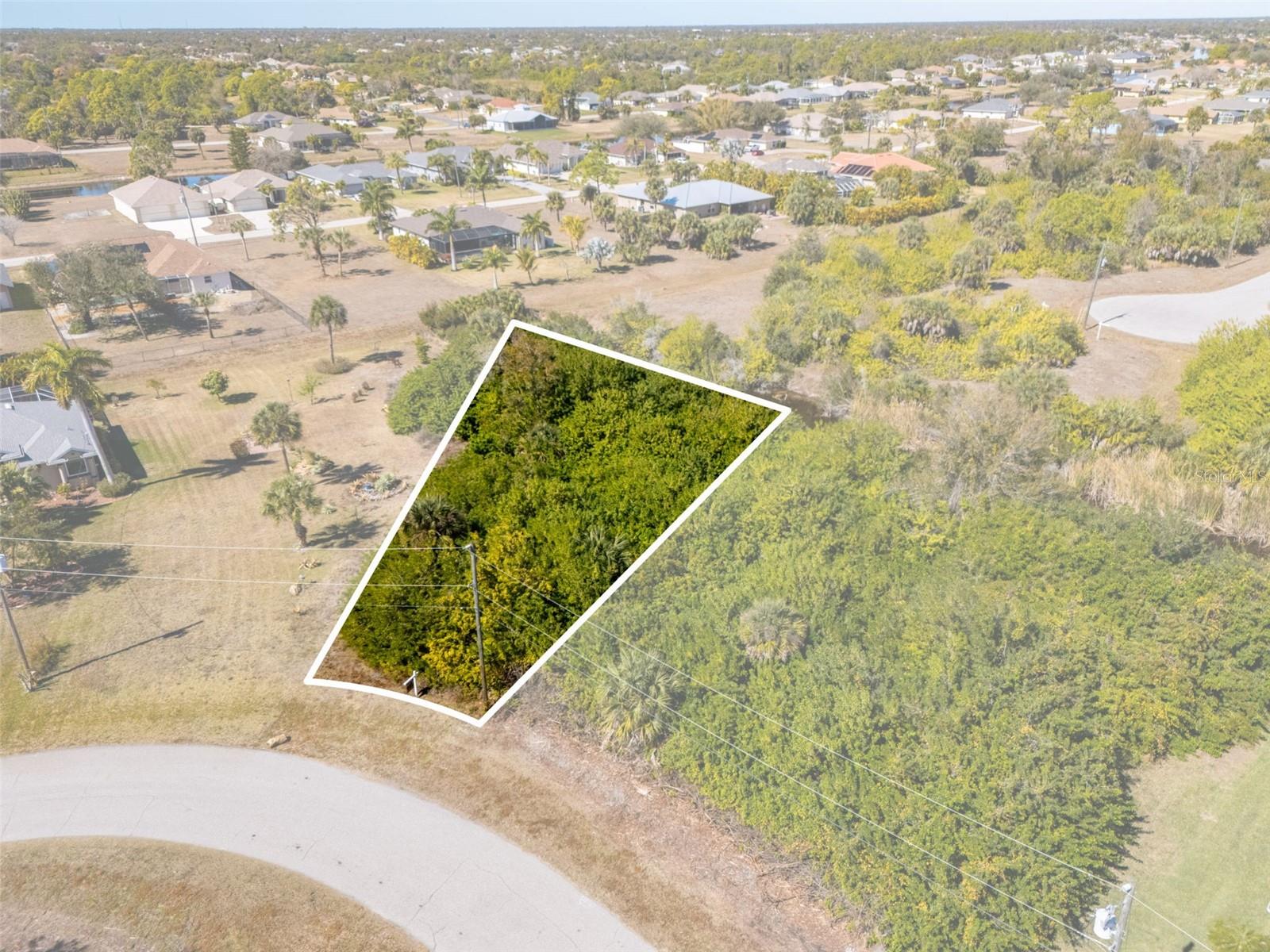 ROTONDA LAKES - Land