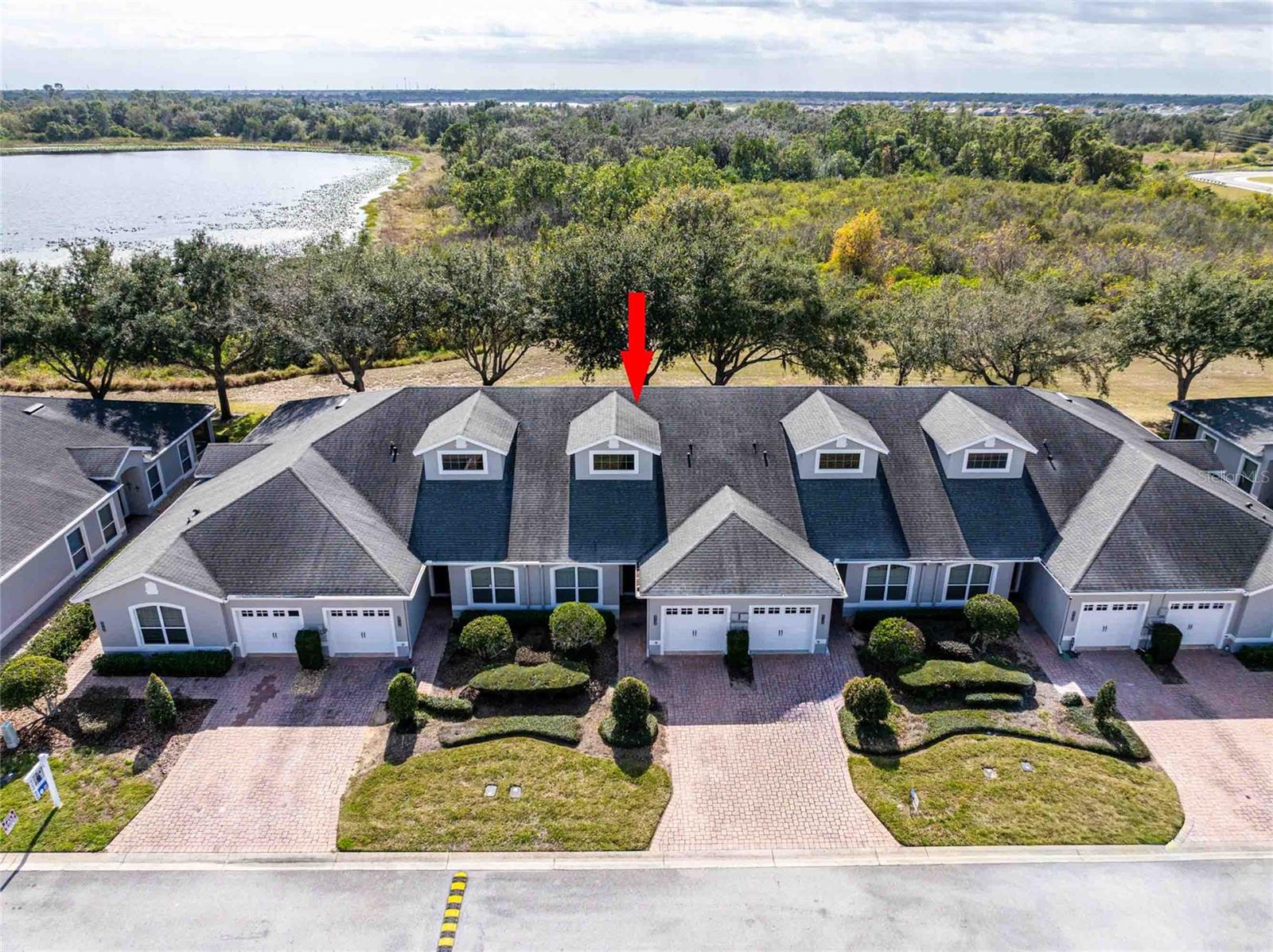 TRADITIONS PH 01 - Residential