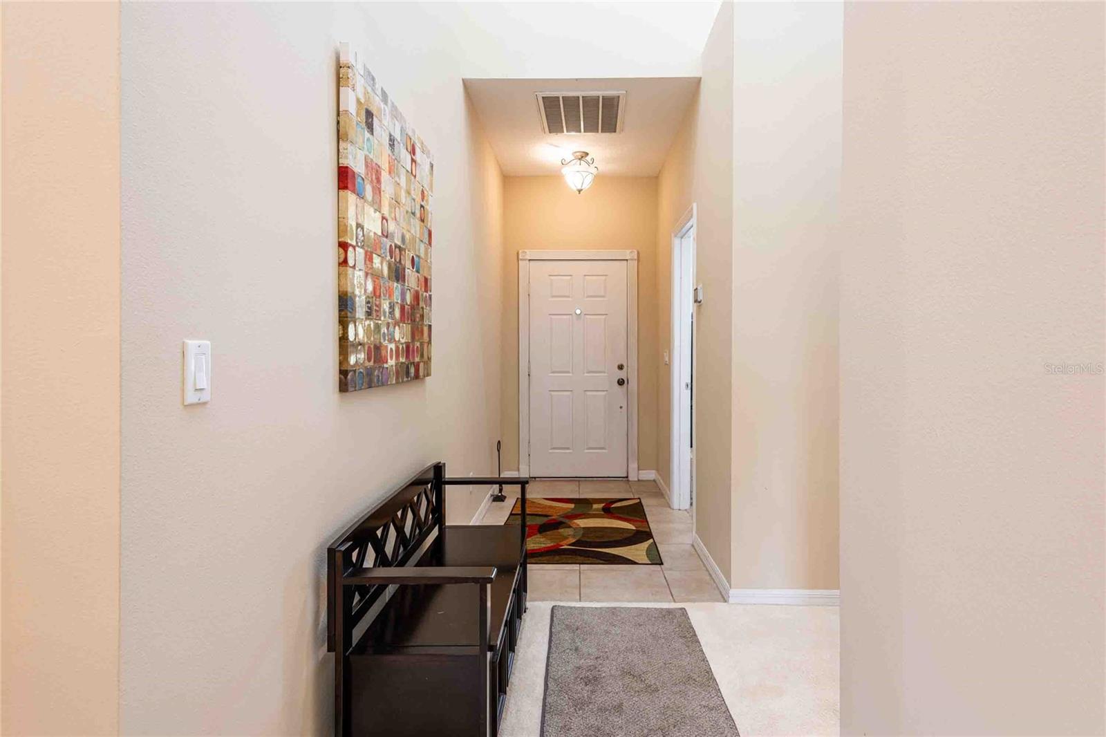 TRADITIONS PH 01 - Residential