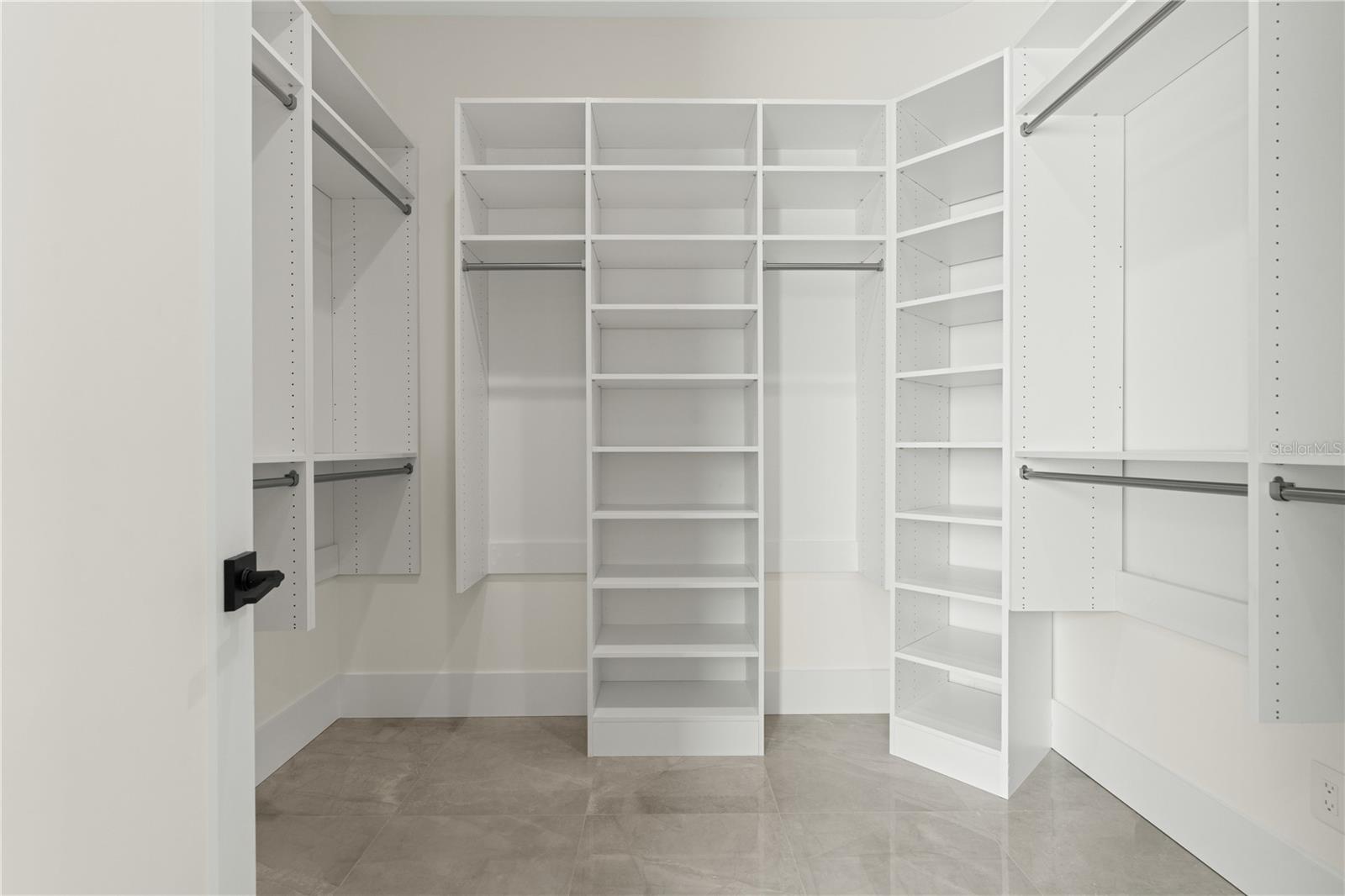 COOPER - Residential