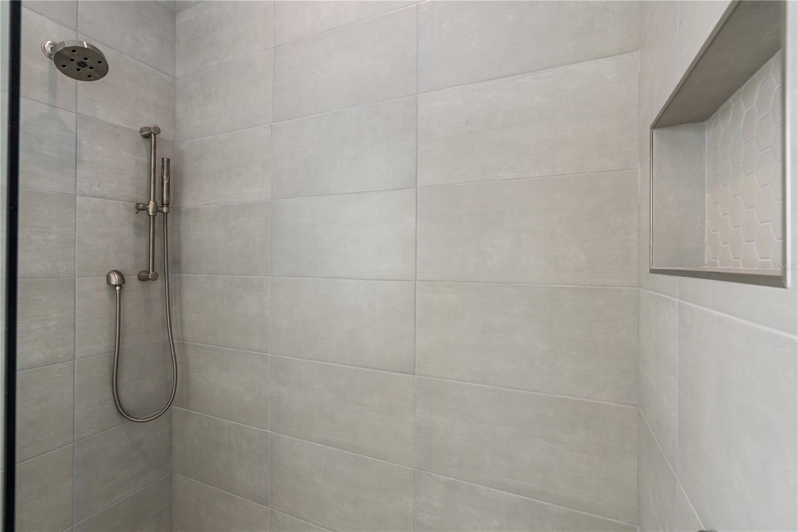 COOPER - Residential