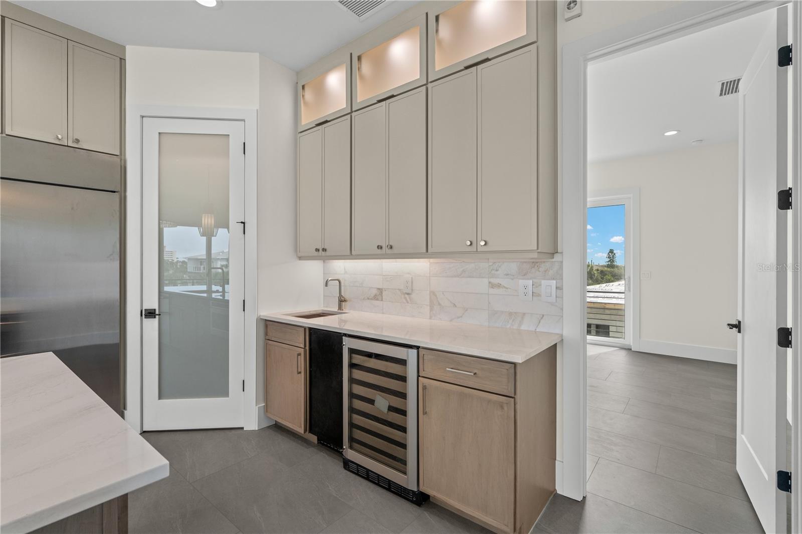 COOPER - Residential