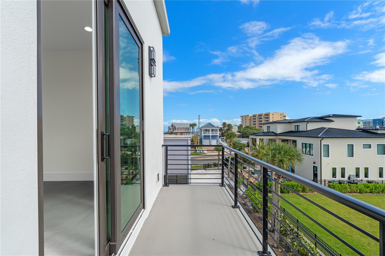 COOPER - Residential